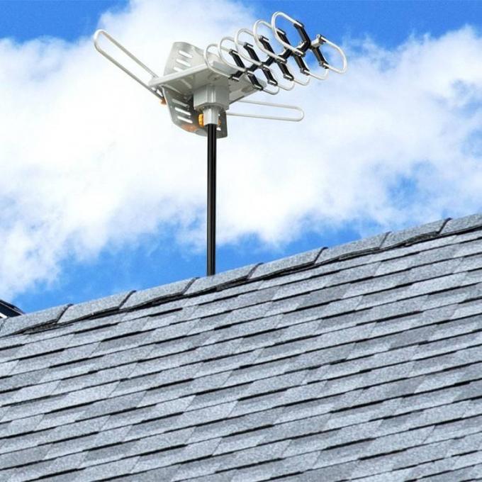 মোটর চালিত Yagi UHF প্রশস্ত ডিজিটাল HDTV অ্যান্টেনা 360 ডিগ্রি ঘূর্ণন সহ 3